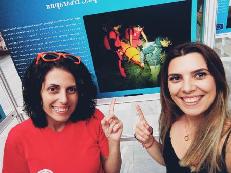 Obiskovalki razstave Prostovoljstvo v času Covid-19 v Bolgariji